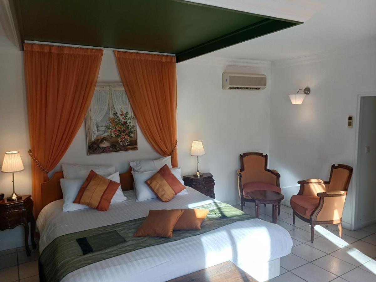 Hotel La Cognette A 25 Kilometres De Chateauroux Et 30 Kilometres De Bourges Исудун Екстериор снимка